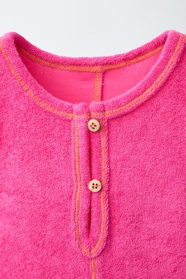 COMBINAISON COURTE EFFET ÉPONGE POCHES ÉTOILES - Fuchsia de Zara - Image 2