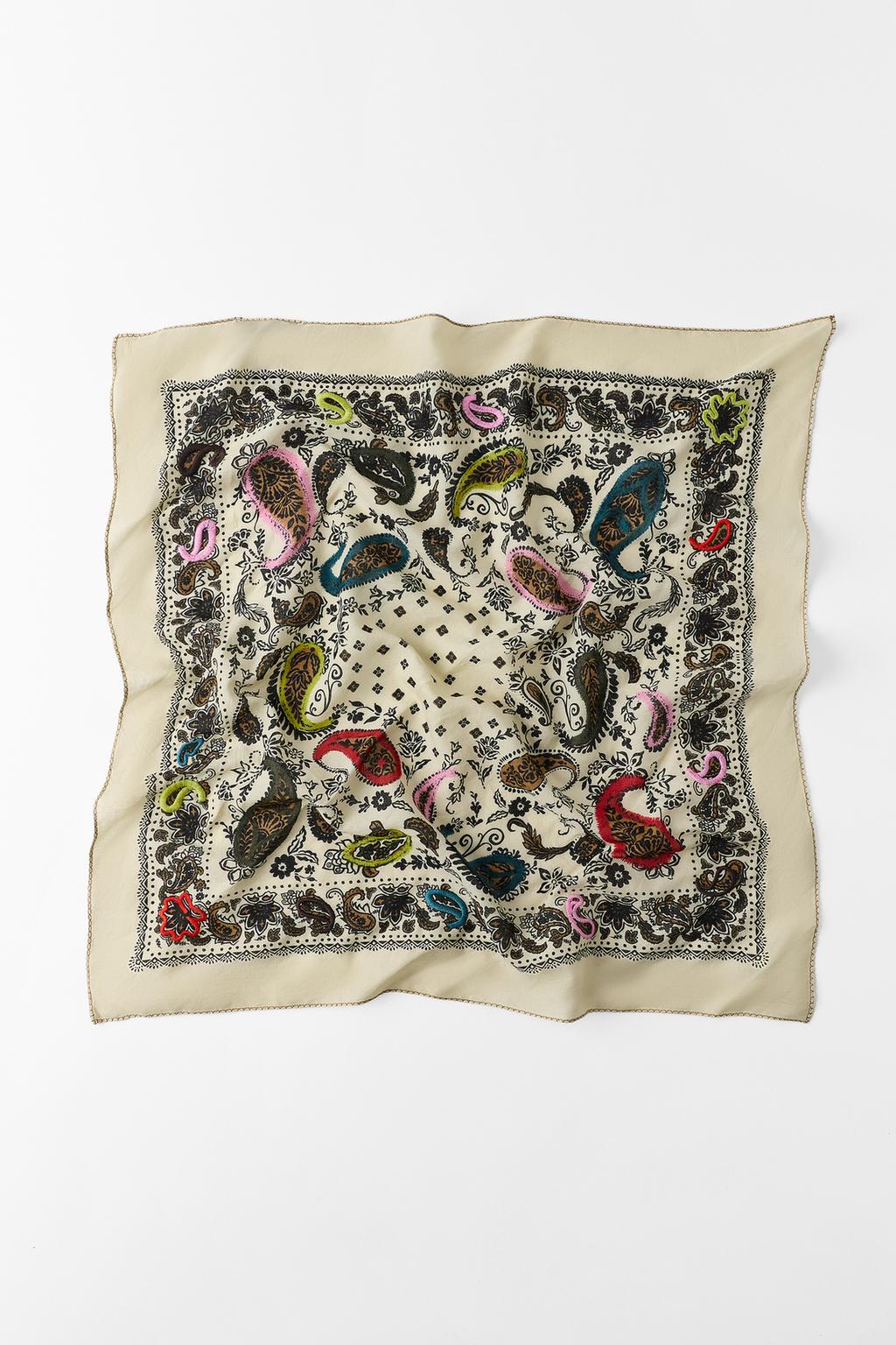 PRINTED BANDANA SCARF