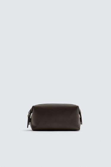 LEATHER TOILETRY BAG - Brown by Zara