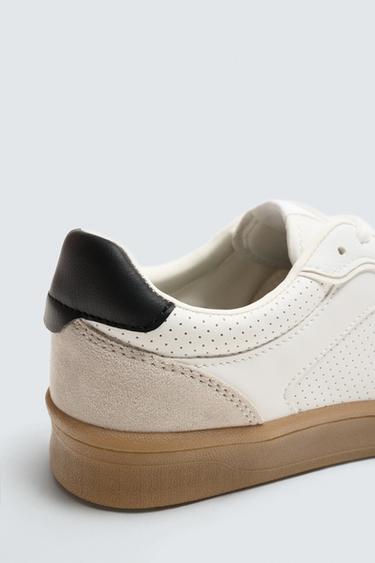 BASKETS SEMELLE CONTRASTÉE - Blanc de Zara - Image 2