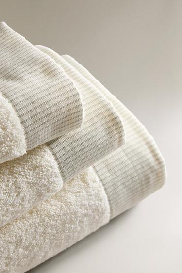BATH TOWEL WITH STRIPED BORDER - Ivory by Zara - Image 1
