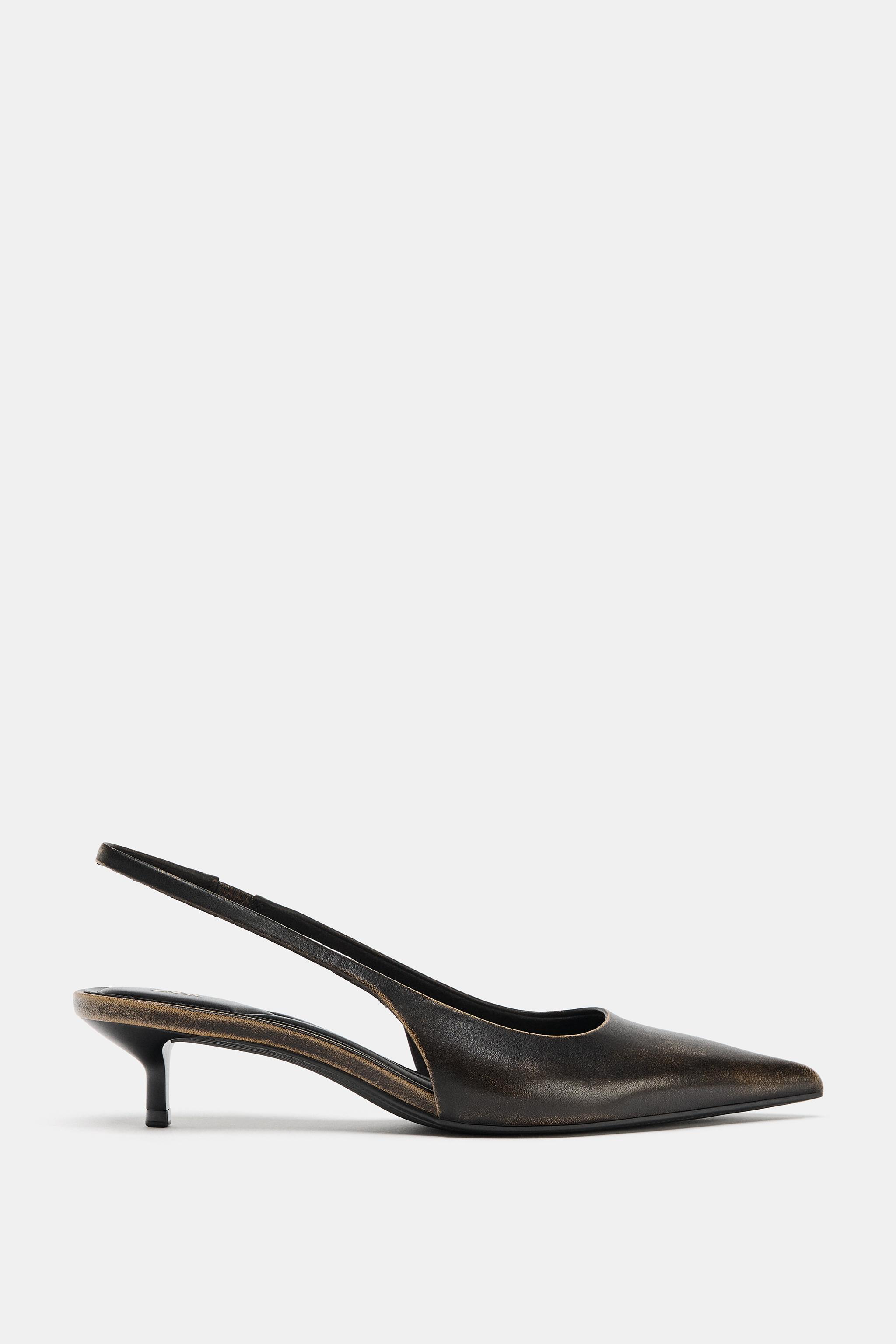 CHAUSSURES EN CUIR OUVERTES À L'ARRIÈRE