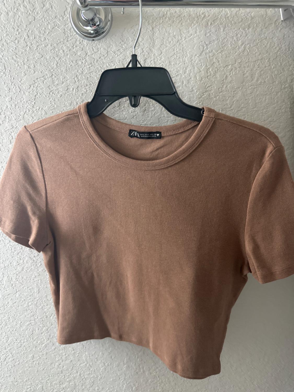 CAMISETA ELÁSTICA CROPPED