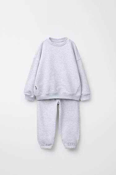 CONJUNTO DE MOLETOM COM ETIQUETA E JOGGER - Cinza-vigoré da Zara