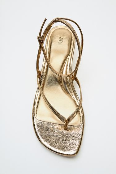 Zara METALLIC KITTEN HEEL SANDALS - Gold