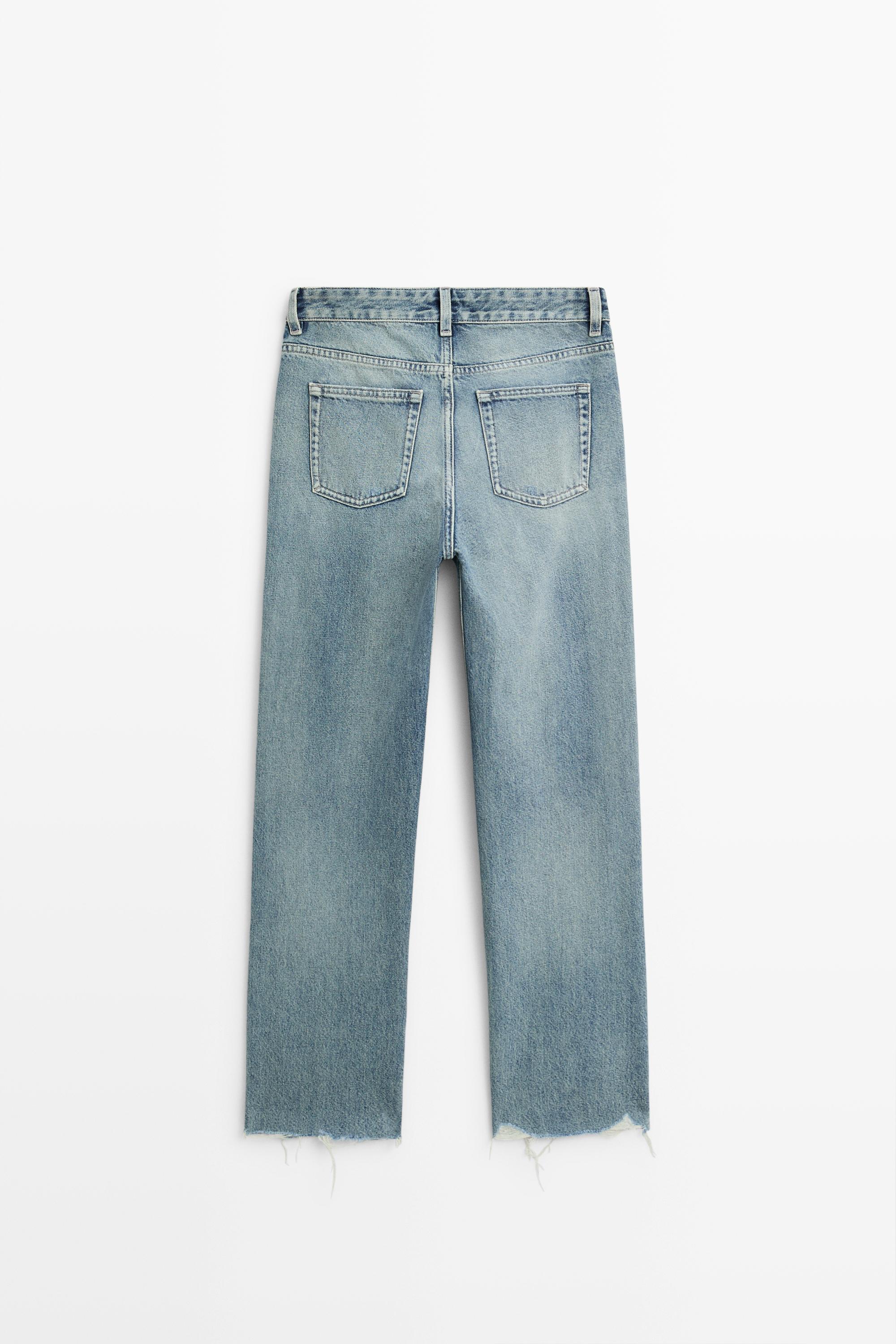 Mid-waist stovepipe jeans with frayed hems