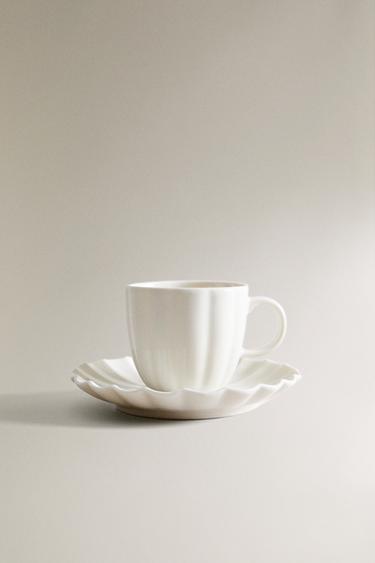 SCALLOPED PORCELAIN MUG AND SAUCER - White by Zara