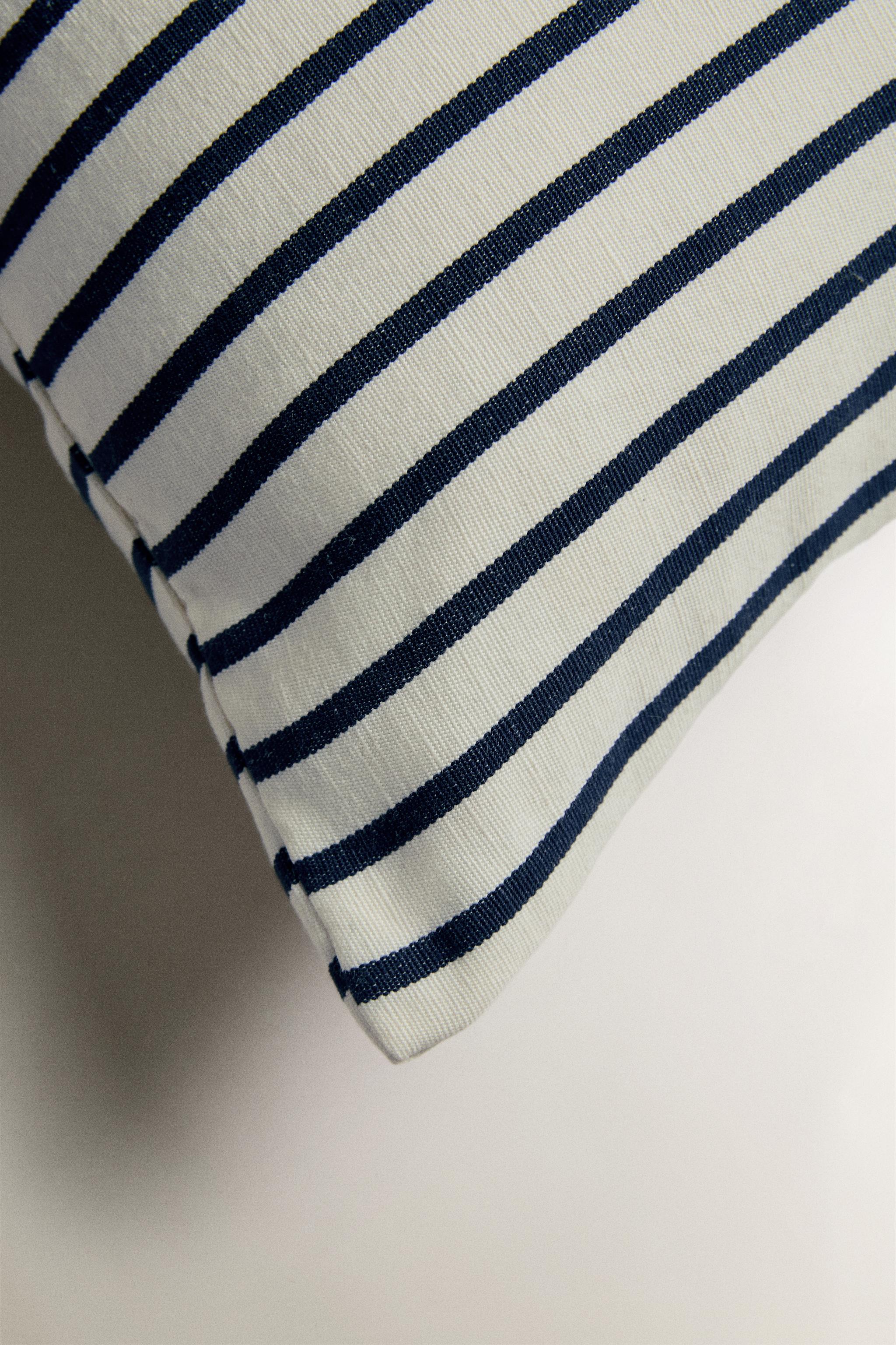 STRIPED THROW PILLOW COVER