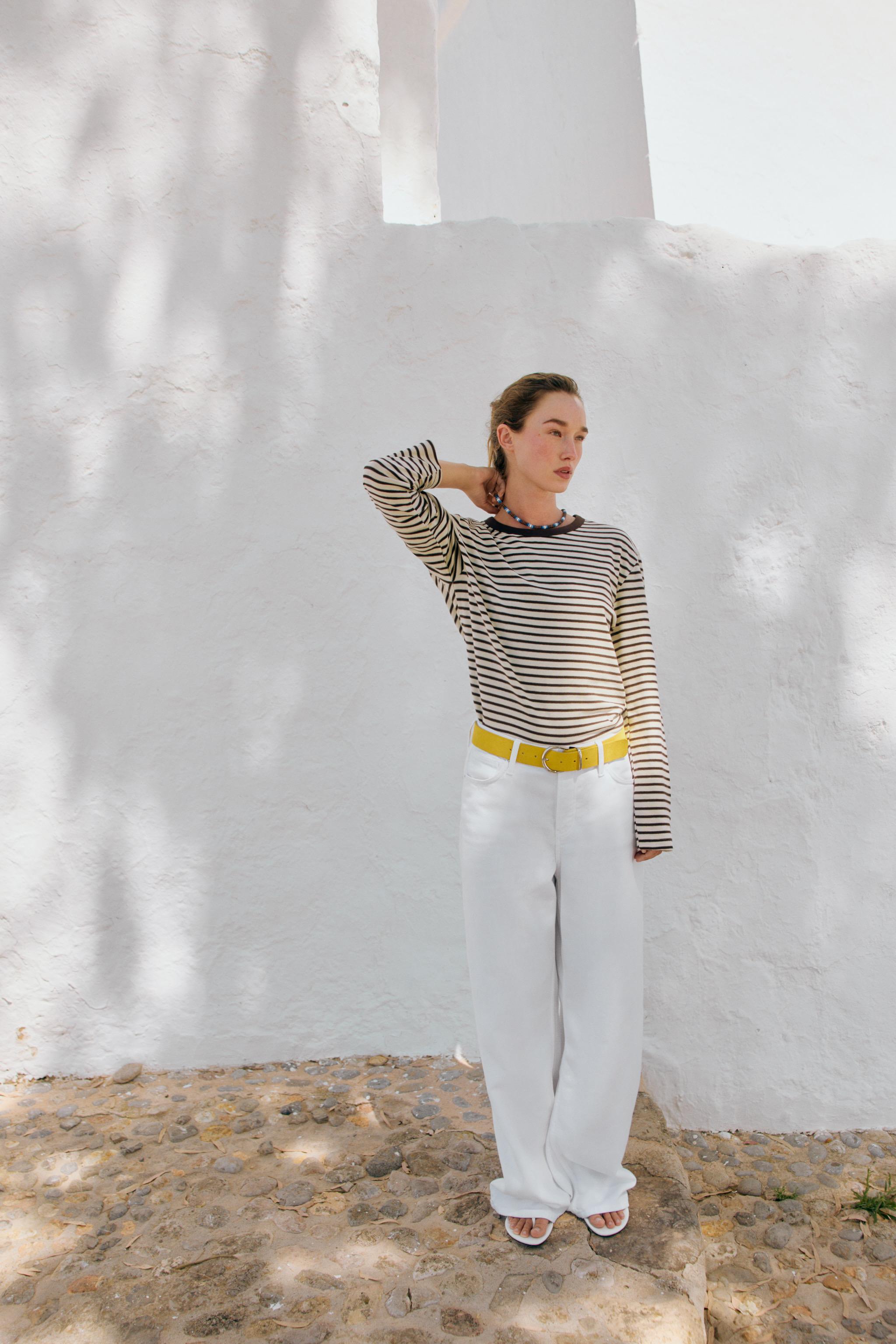 Женские футболки Zara STRIPED LONG SLEEVE T-SHIRT
