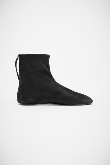 FLAT SATIN-EFFECT ANKLE BOOTS - Black by Zara