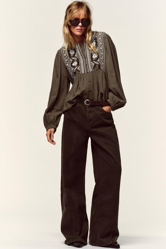 EMBROIDERED BIB BLOUSE