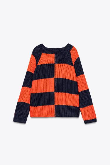 PULL EN MAILLE OVERSIZE À RAYURES - Multicolore de Zara - Image 5