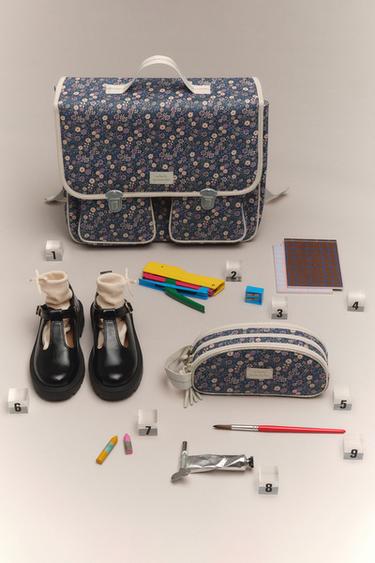 حقيبة مدرسية مزهرة - أزرق الخاص بـ Zara