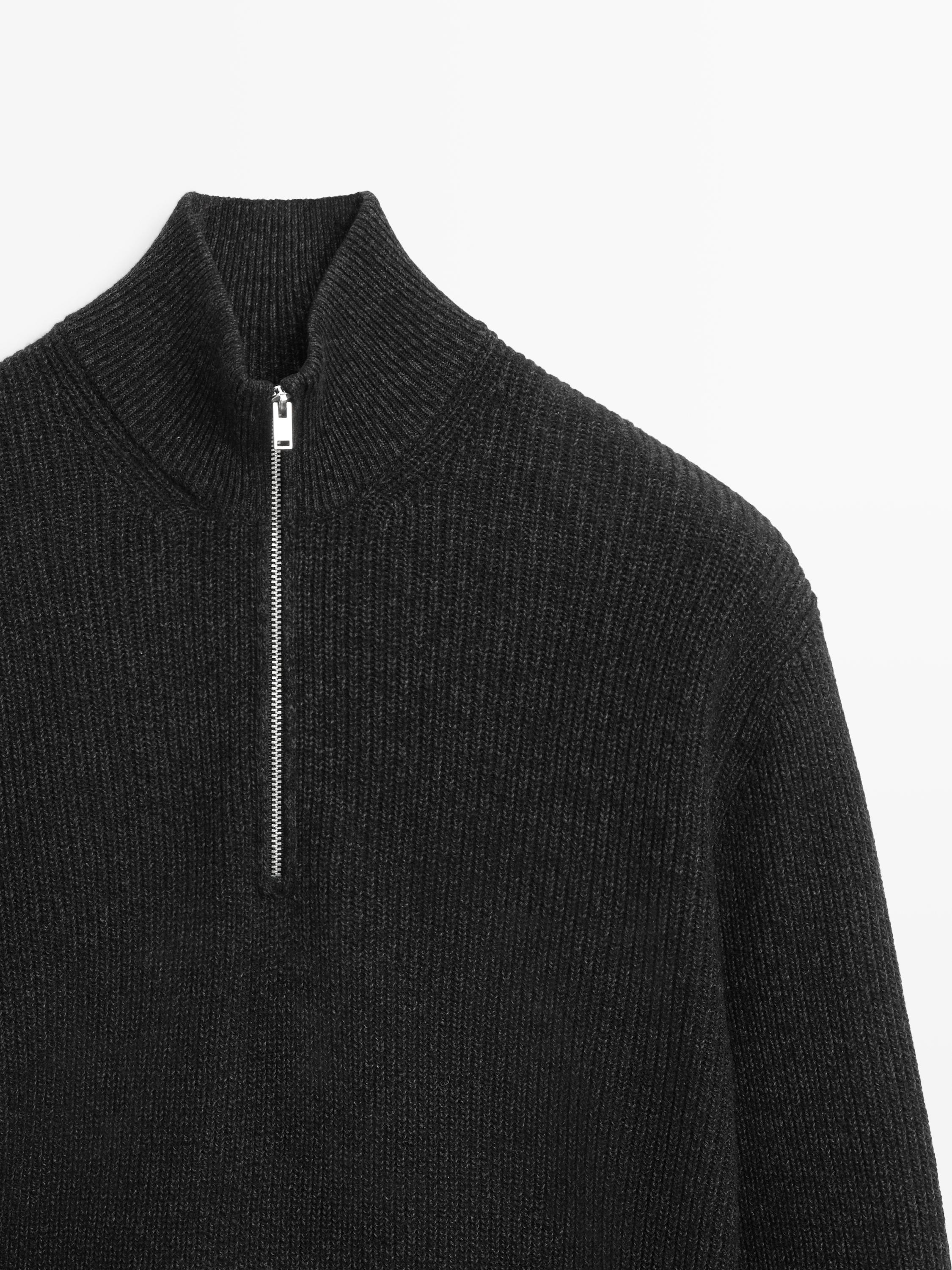 Mock neck knit sweater with zip