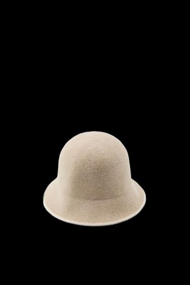 GORRO CON LANA CONTRASTE - Crudo de Zara - Imagen 0