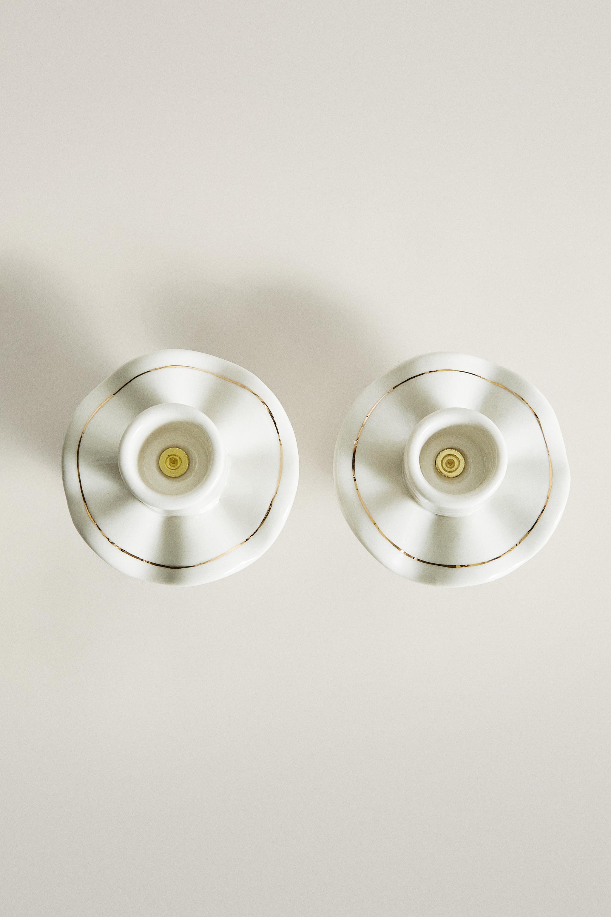 WAVY CHRISTMAS CERAMIC CANDLESTICK