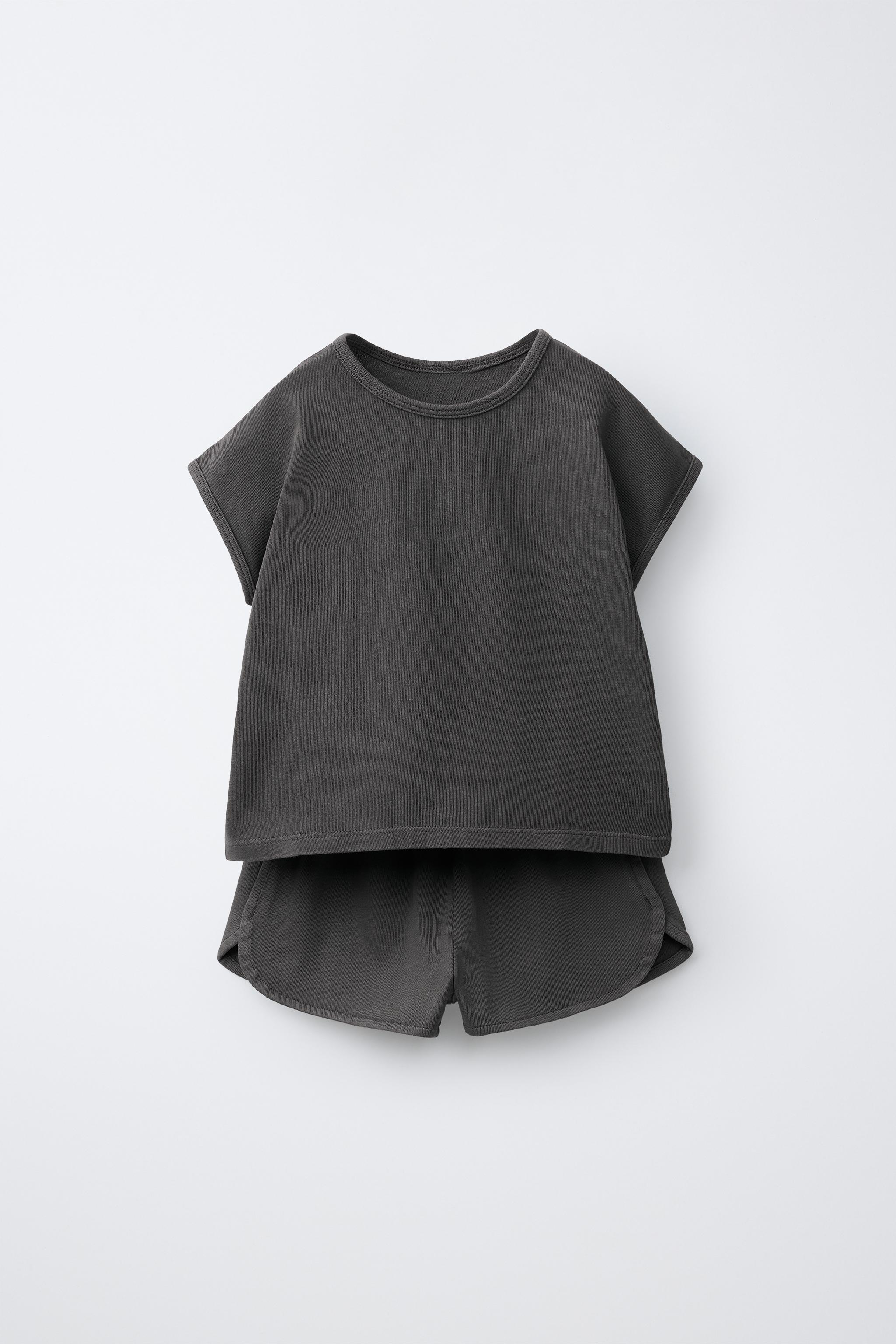 ENSEMBLE T-SHIRT ET BERMUDA UNI