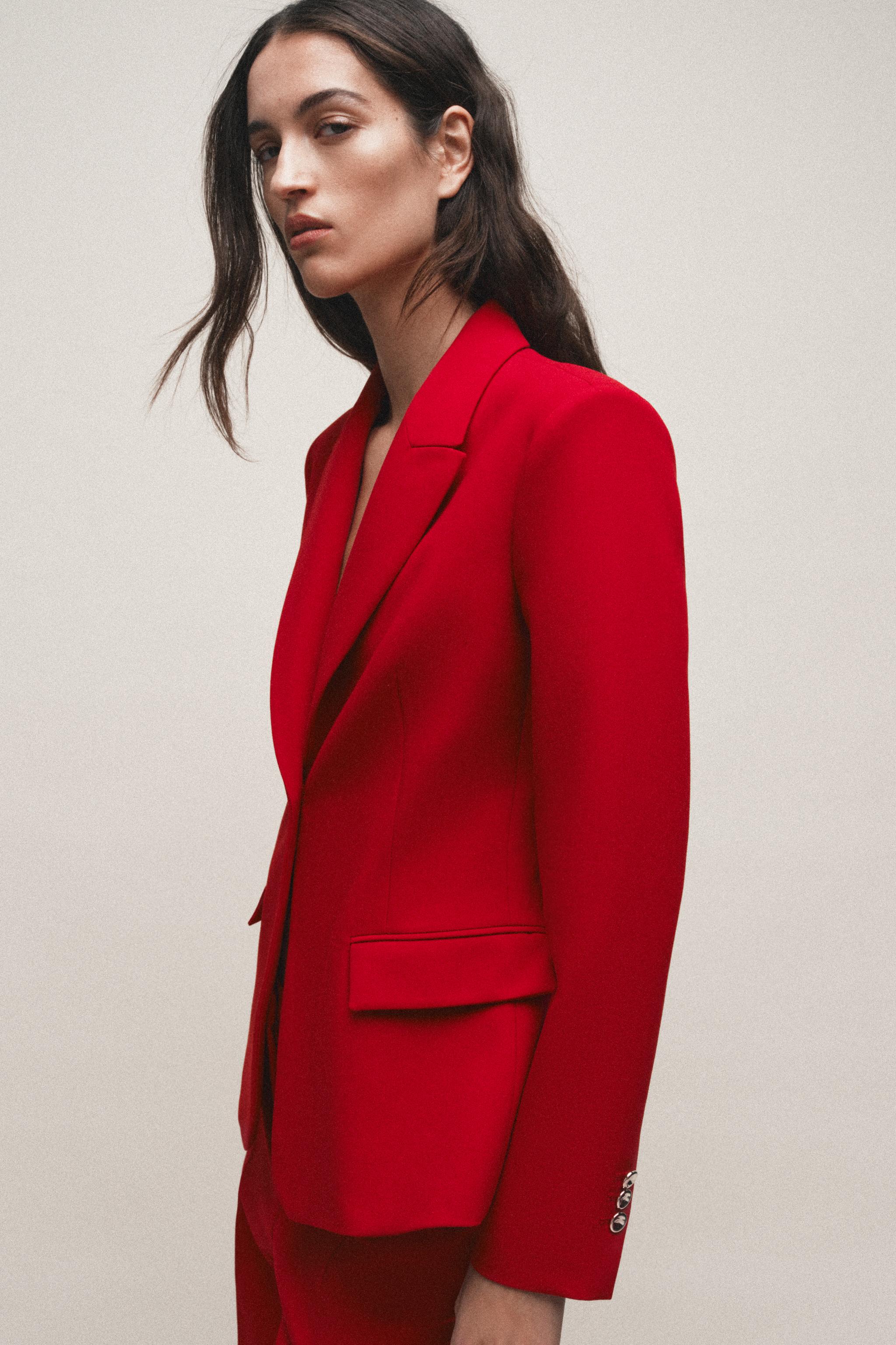 TAILORED BLAZER WITH SHOULDER PADS