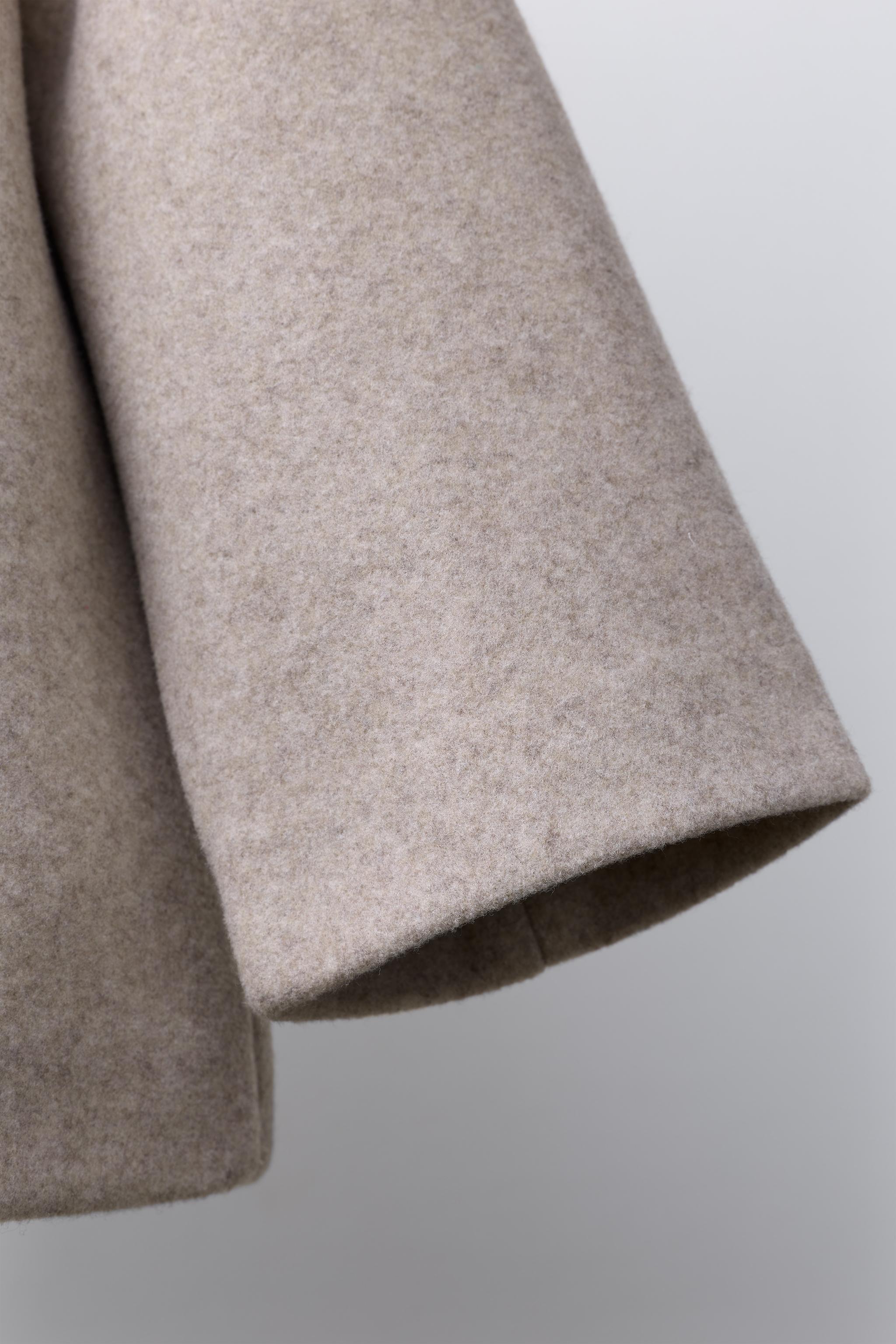 WOOL COAT