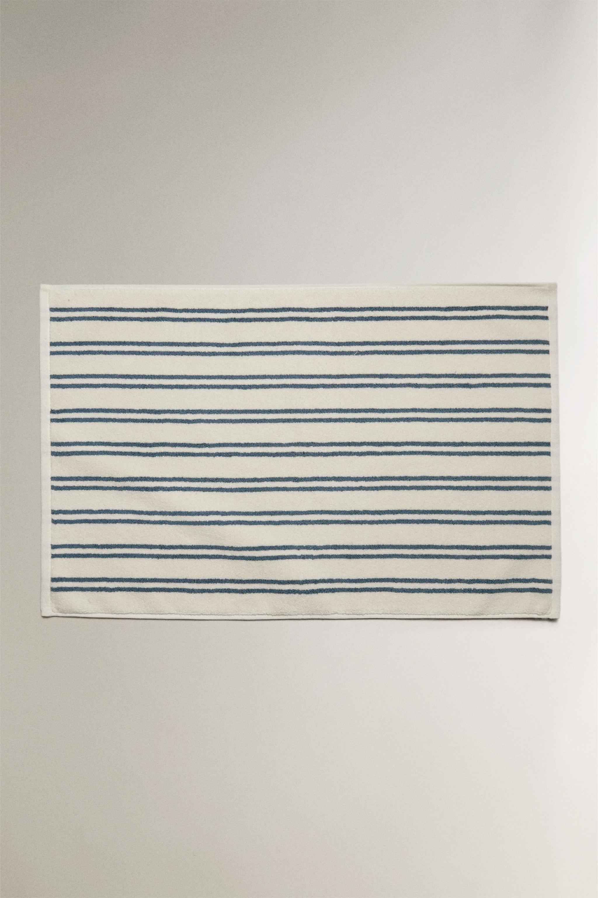 ZARA  コットン製 白と紺ストライプラグ 150×200cm テクスチャ 長方形 コットンラグ | Zara Home 日本/Japan