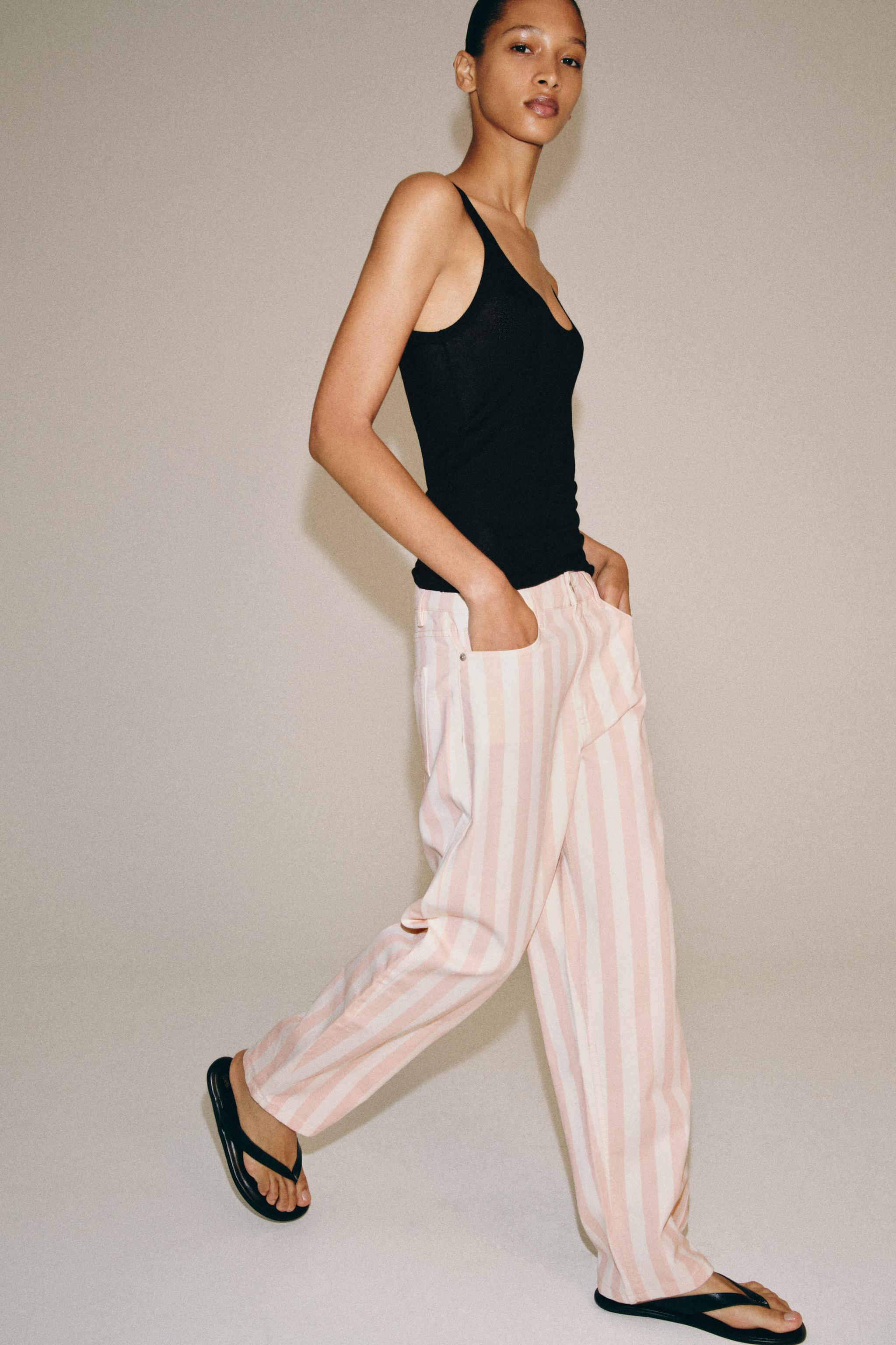 Zara ZW COLLECTION TAPERED FIT ORTA BEL ŞERİTLİ JEAN görsel 4