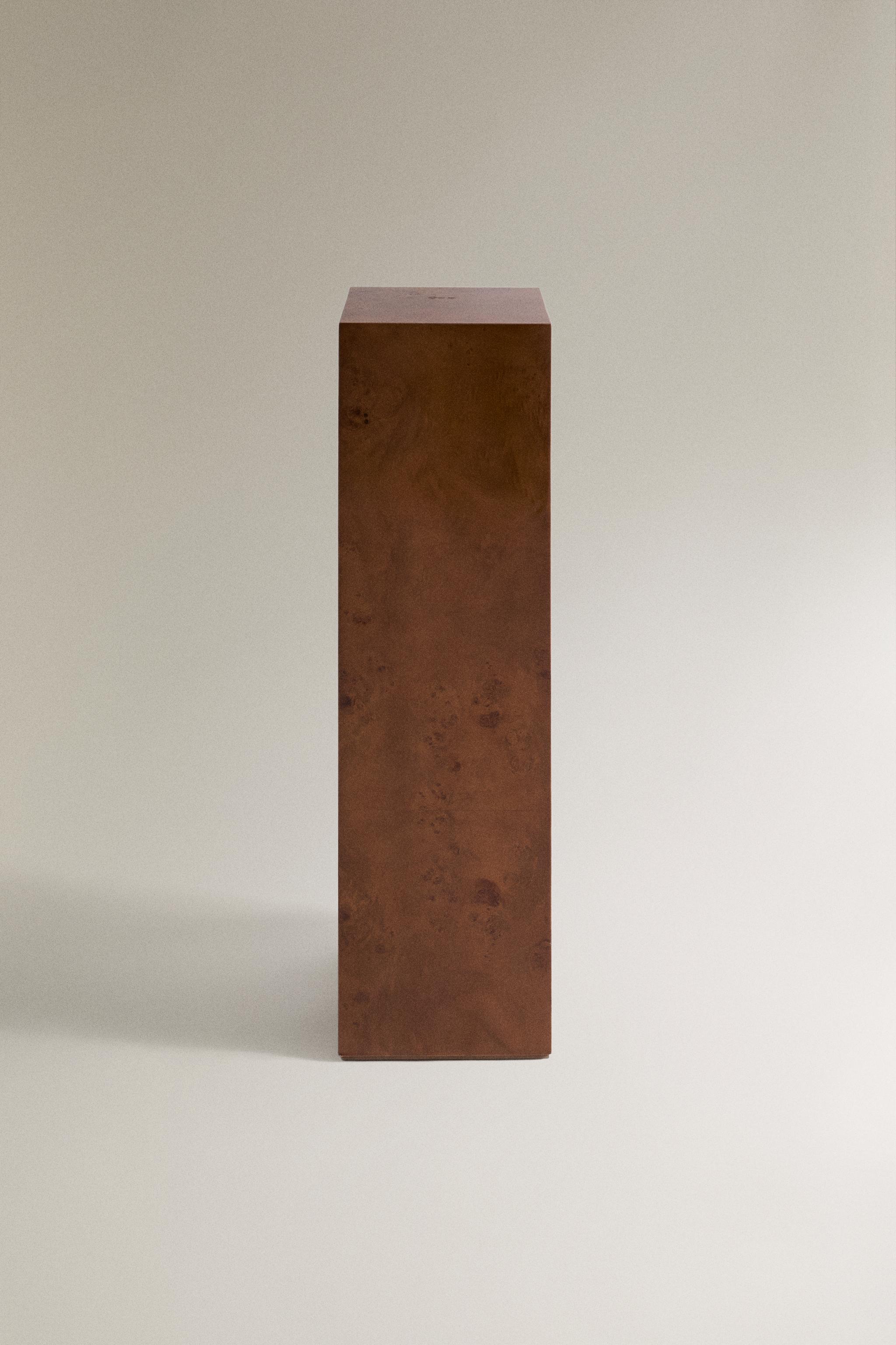 BURL WOOD PEDESTAL — Khaki