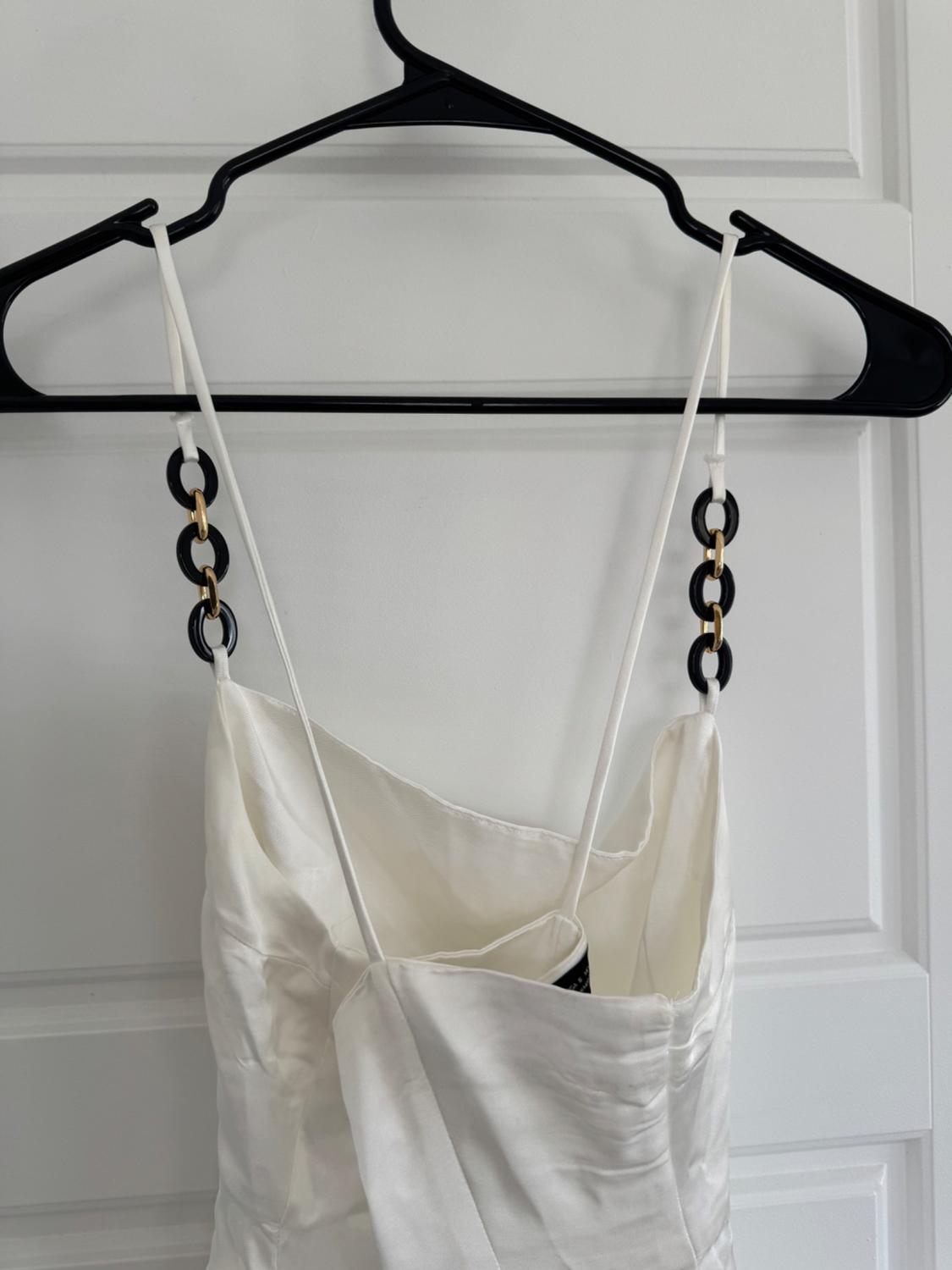CHAIN STRAP SATIN EFFECT DRESS - Image 3