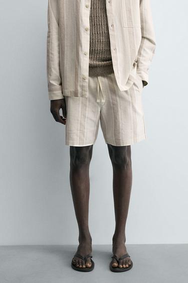 Zara TEXTURED STRIPED SHORTS - White