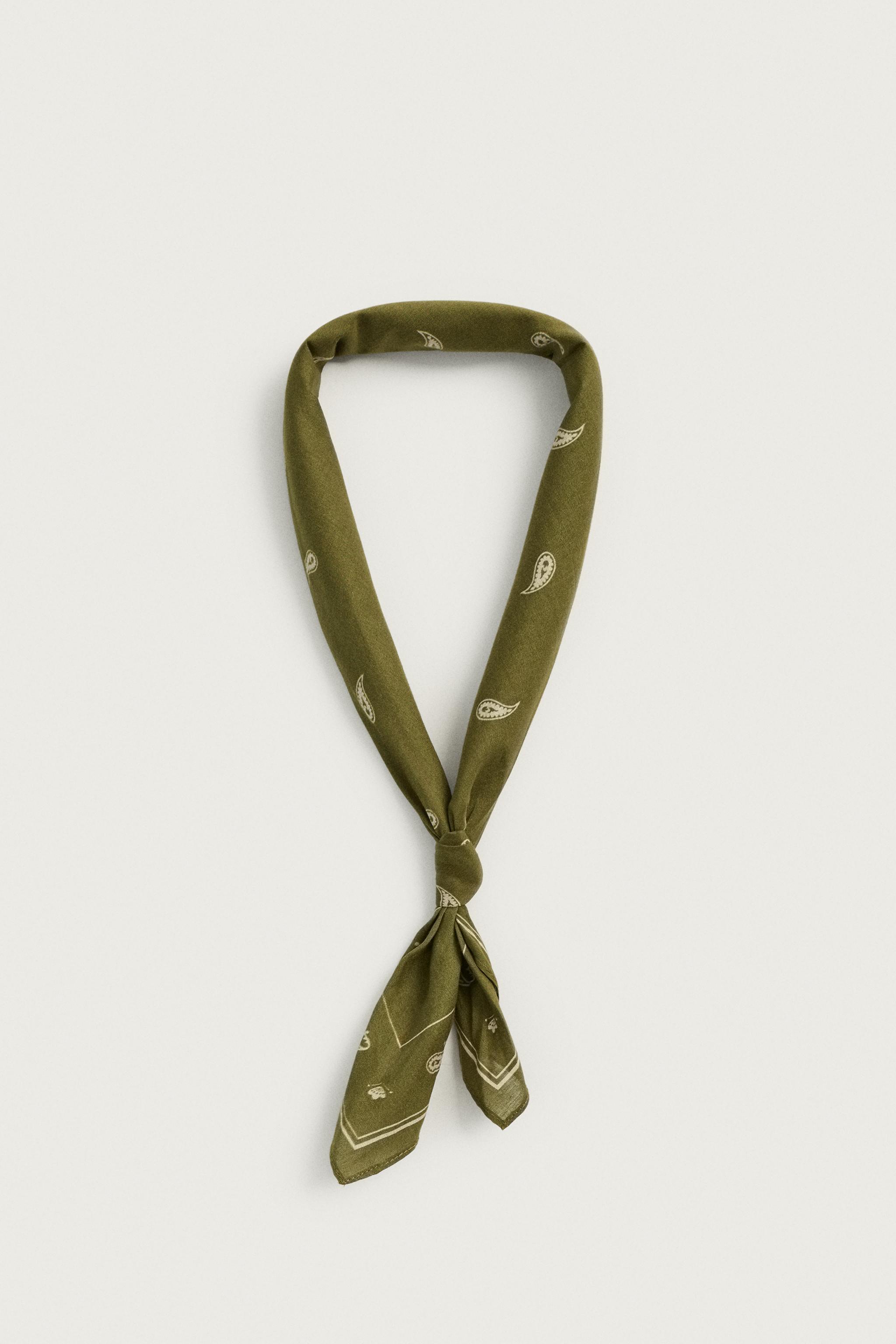 PAISLEY PRINT BANDANA — Khaki