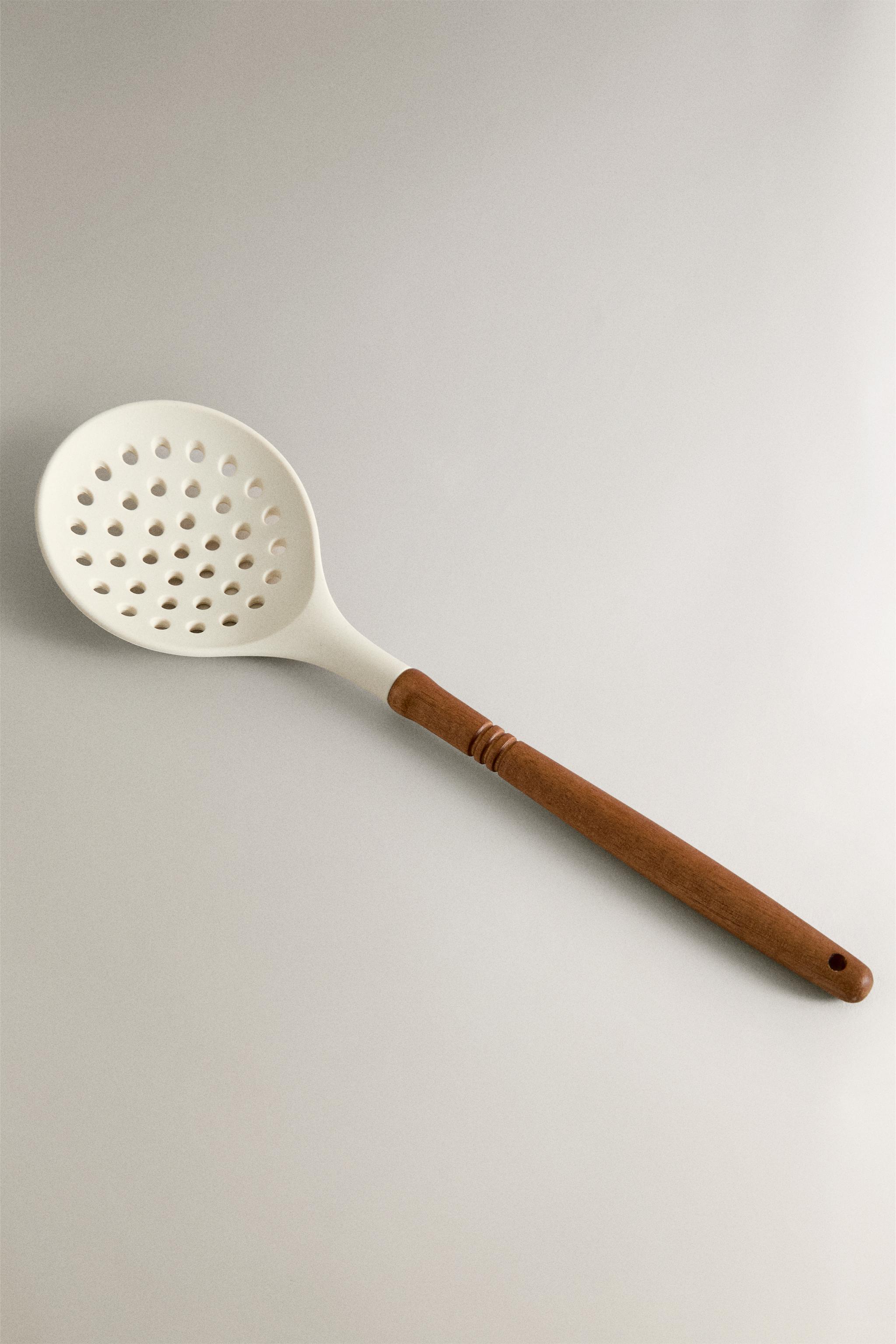 SILICONE AND WOOD SKIMMER — Cream