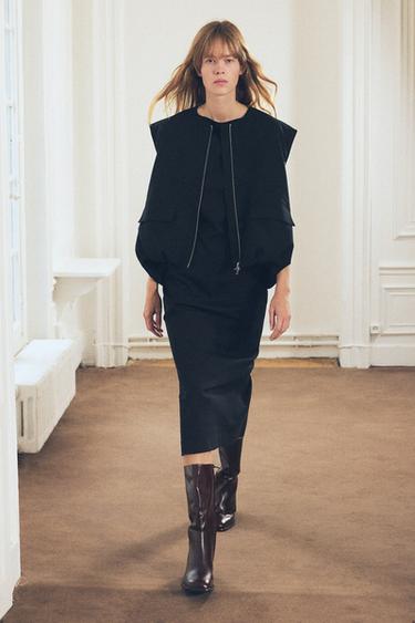 ZW COLLECTION OVERSIZE VOLUMINOUS GILET - Black by Zara - Obrzek 0