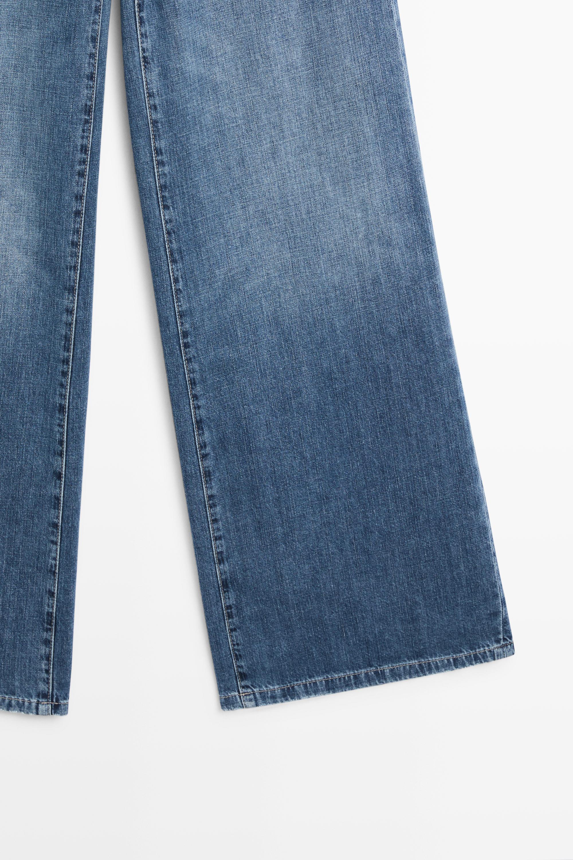 High-waist wide-leg jeans