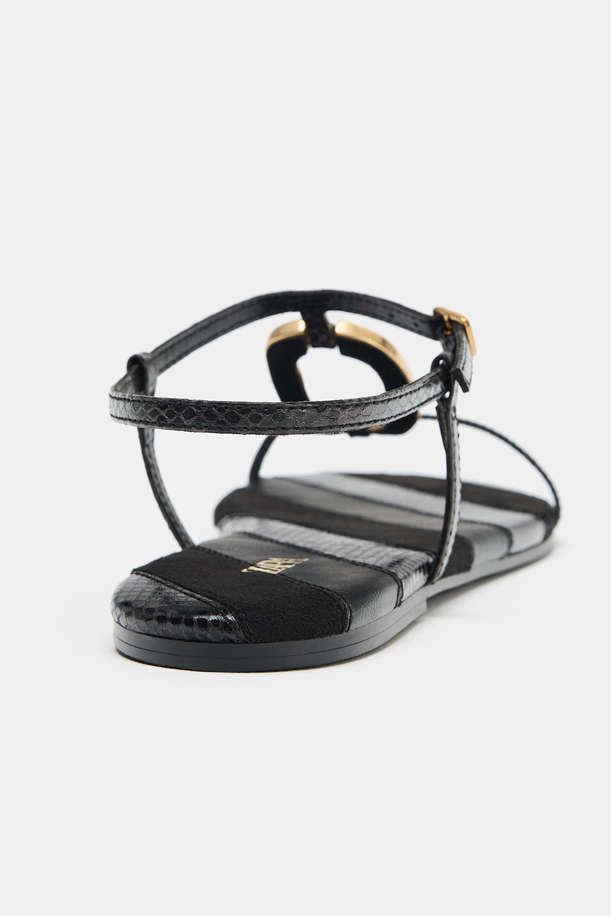 FLAT SANDALS WITH METALLIC APPLIQUÉ - Black | ZARA United States