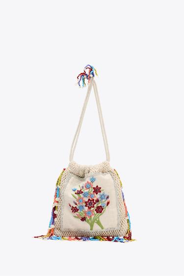 Zara FLORAL EMBROIDERY BUCKET BAG - Multi-color