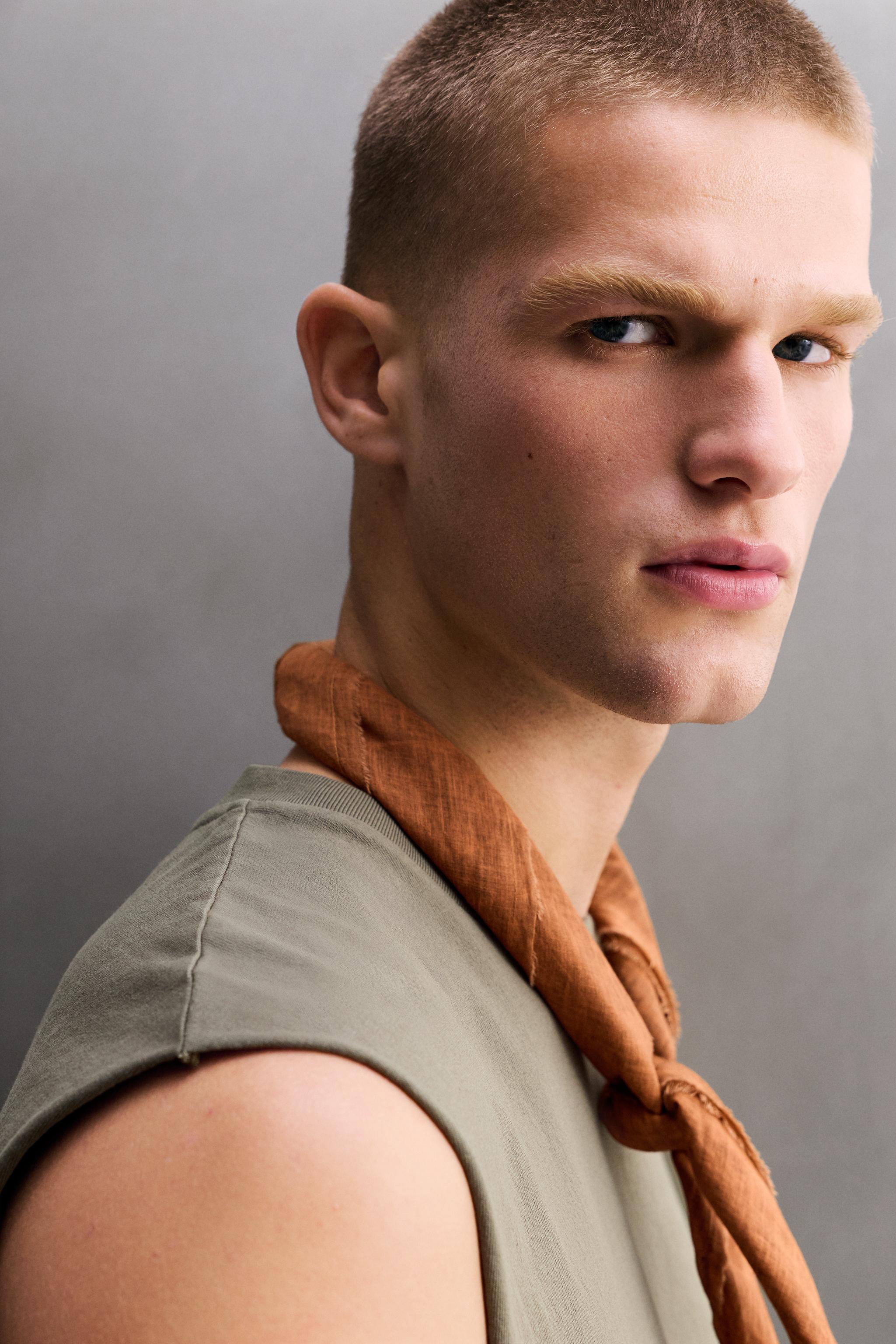 LIGHTWEIGHT COTTON BANDANA