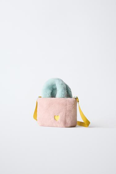 FAUX FUR HEART CROSSBODY BAG — Pink 2