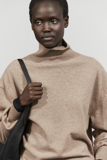 100% cashmere high neck knit sweater — Beige 1