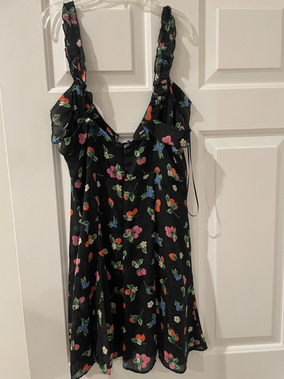 VESTIDO MINI ESTAMPADO - Image 4