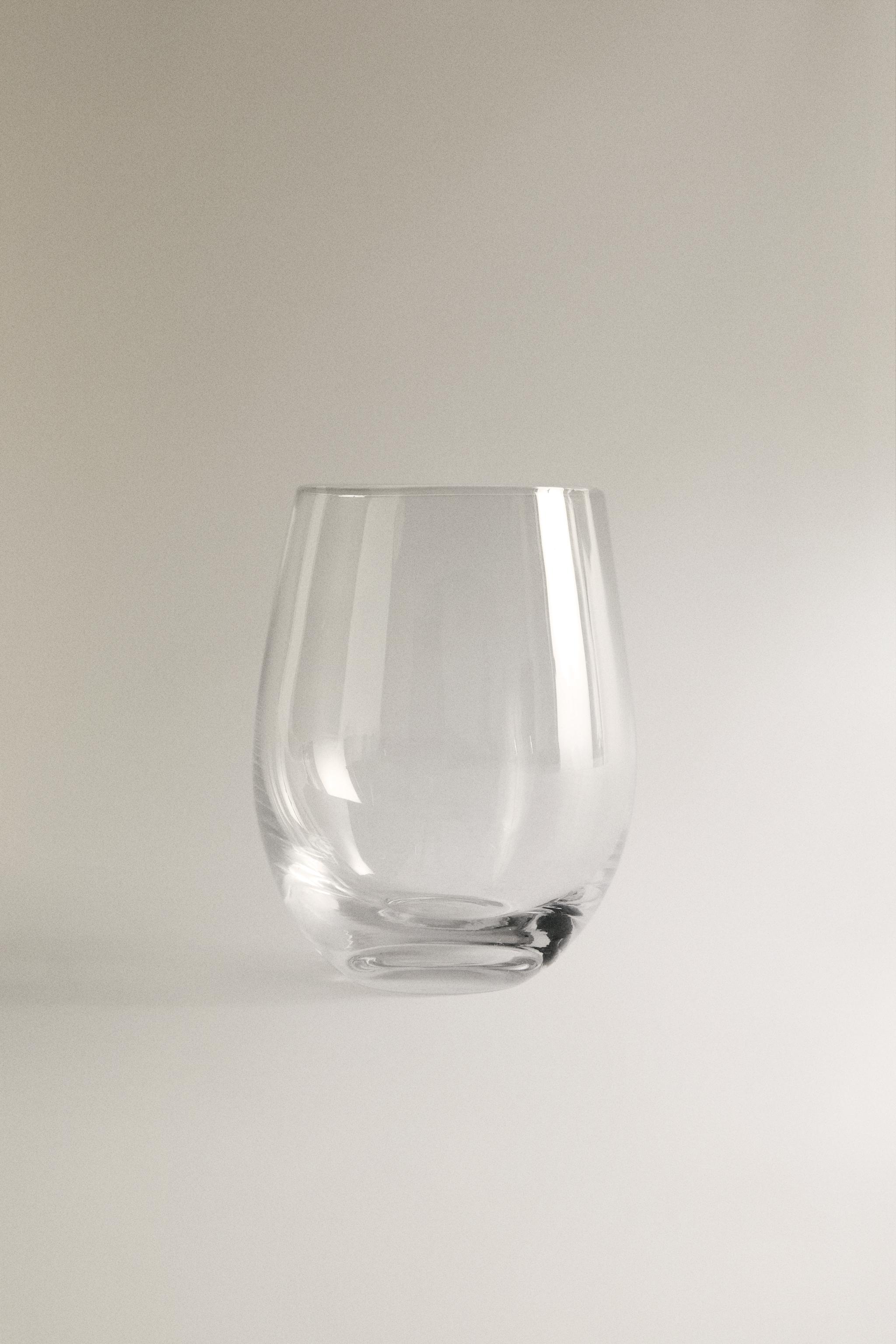 SET OF ROUNDED GLASS TUMBLERS (SET OF 3) — Transparent