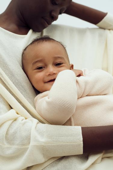 EMBROIDERED DUCKLING KNIT KIMONO - Cream by Zara