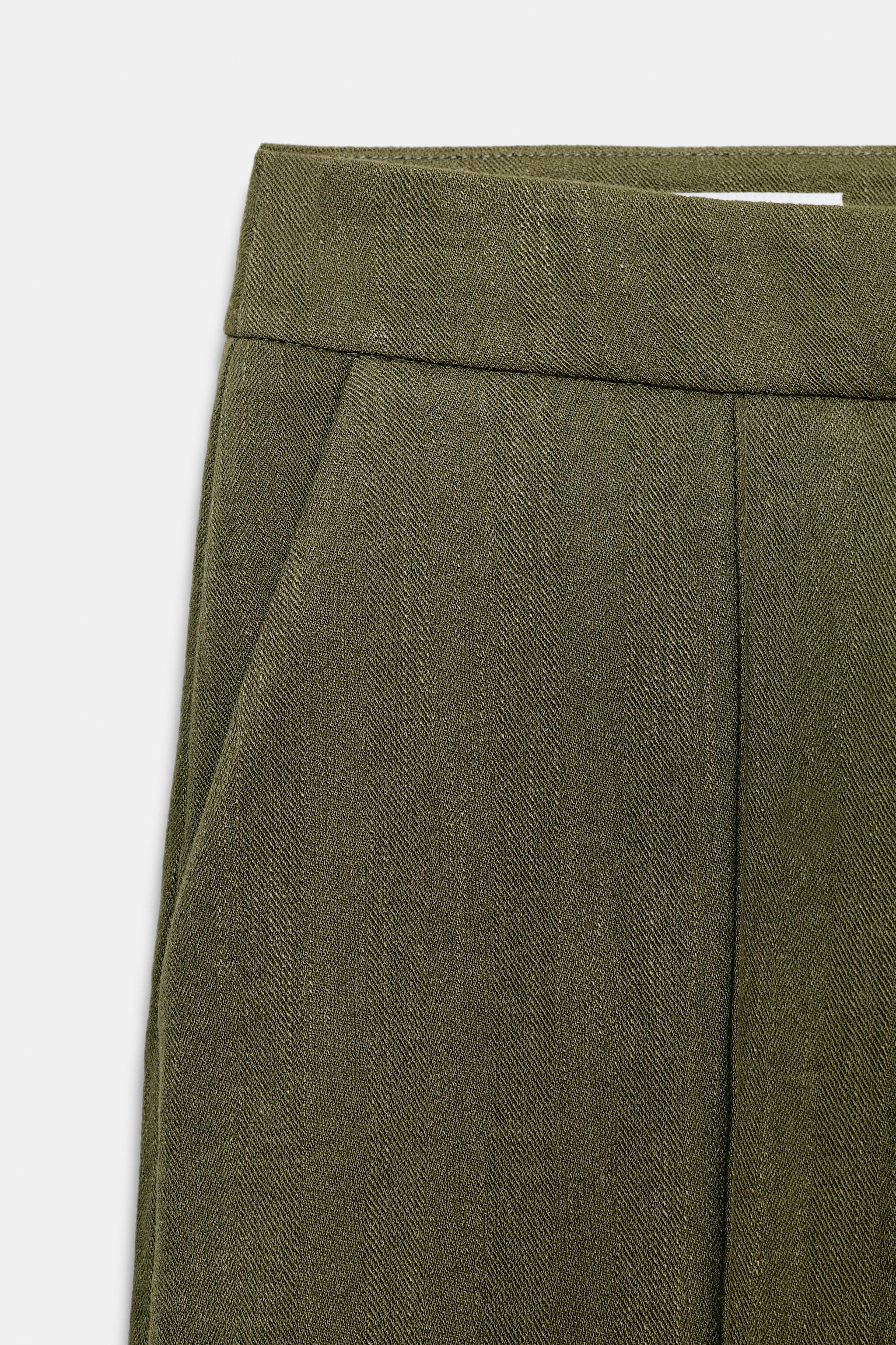 STRAIGHT LEG PIN TUCK PANTS