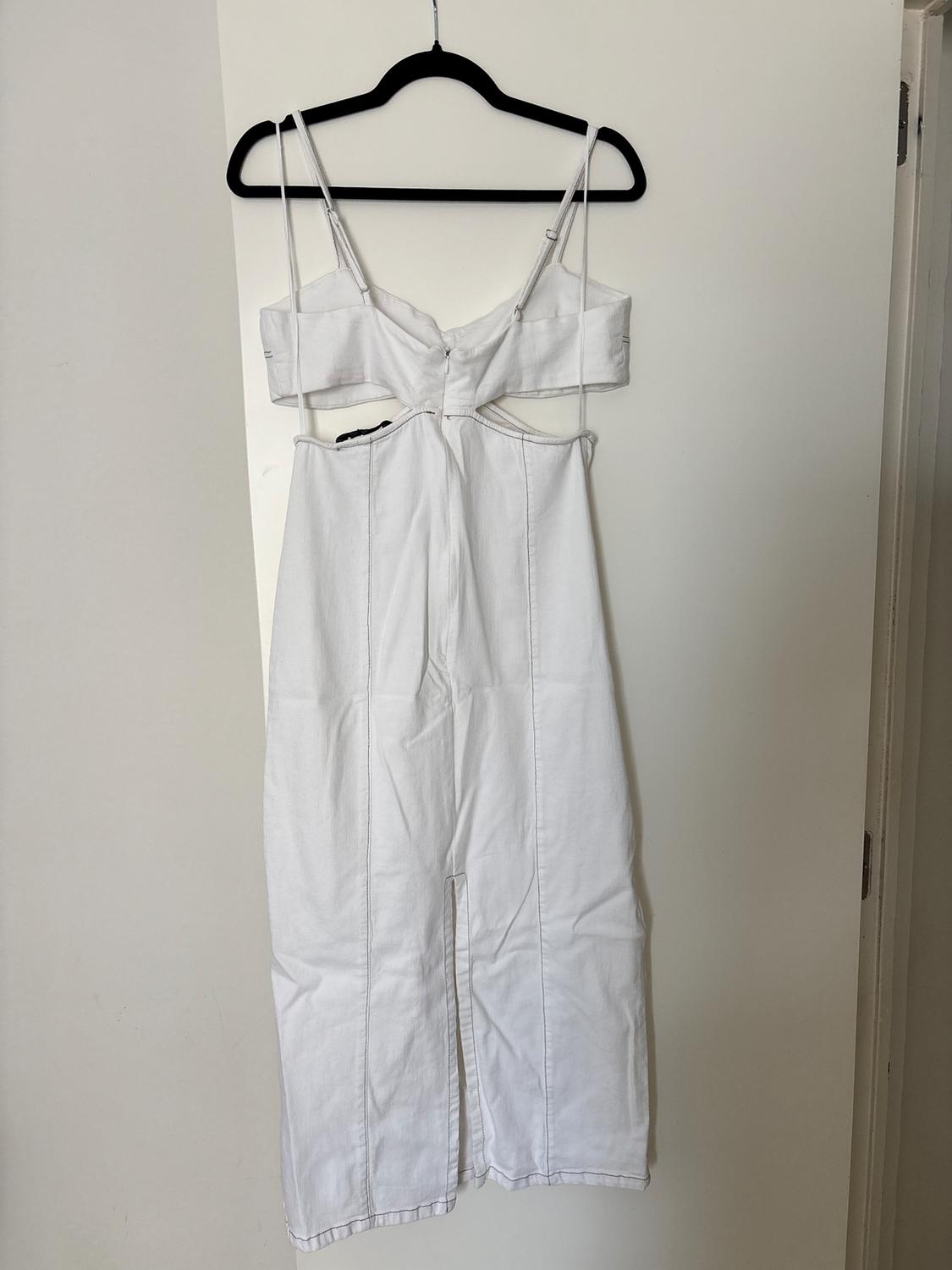 Z1975 MIDI DENIM CUT OUT DRESS - Image 9