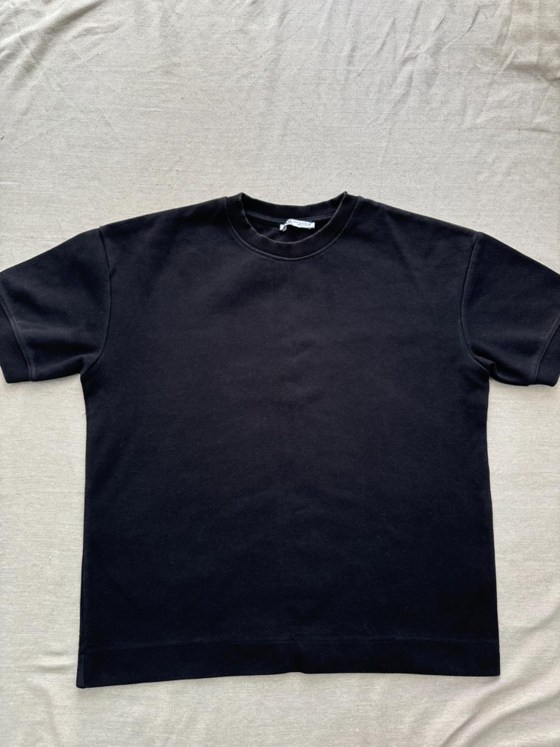 RIBBED T-SHIRT