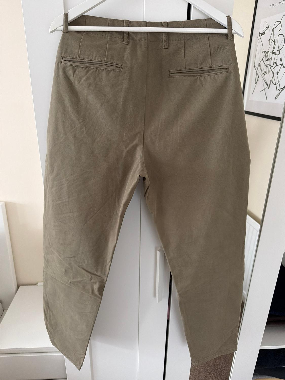 REGULAR FIT CHINO TROUSERS - Image 3