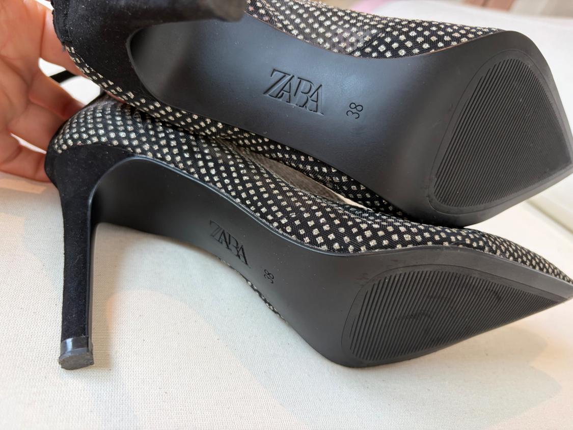 HIGHHEEL ANKLE BOOTS WITH RHINESTONES. POINTED TOE - Image 8