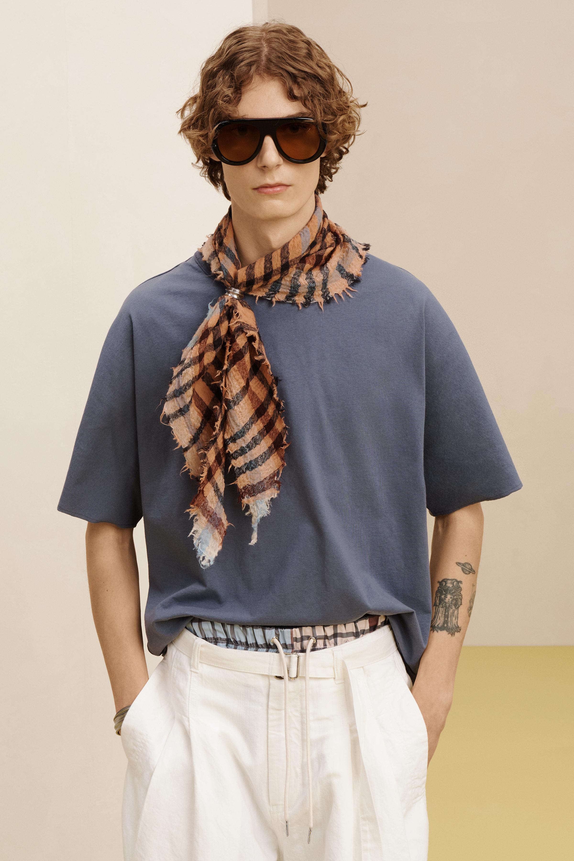 WOOL SCARF