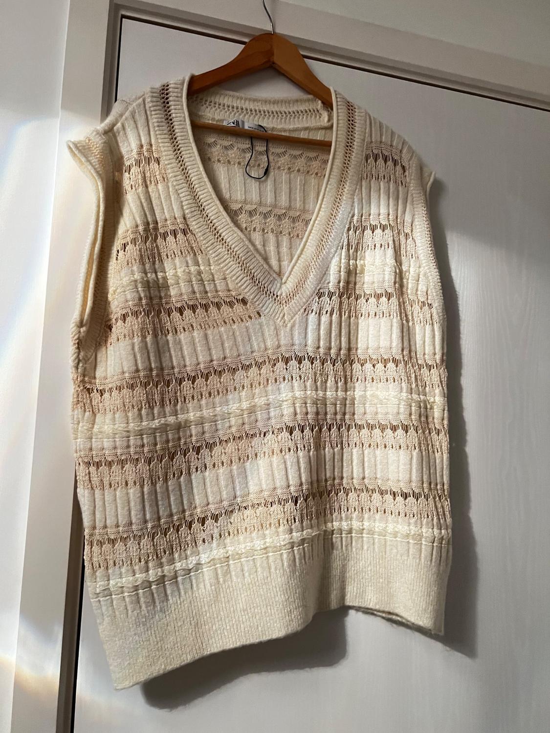 COMBINED POINTELLE VEST - Image 5