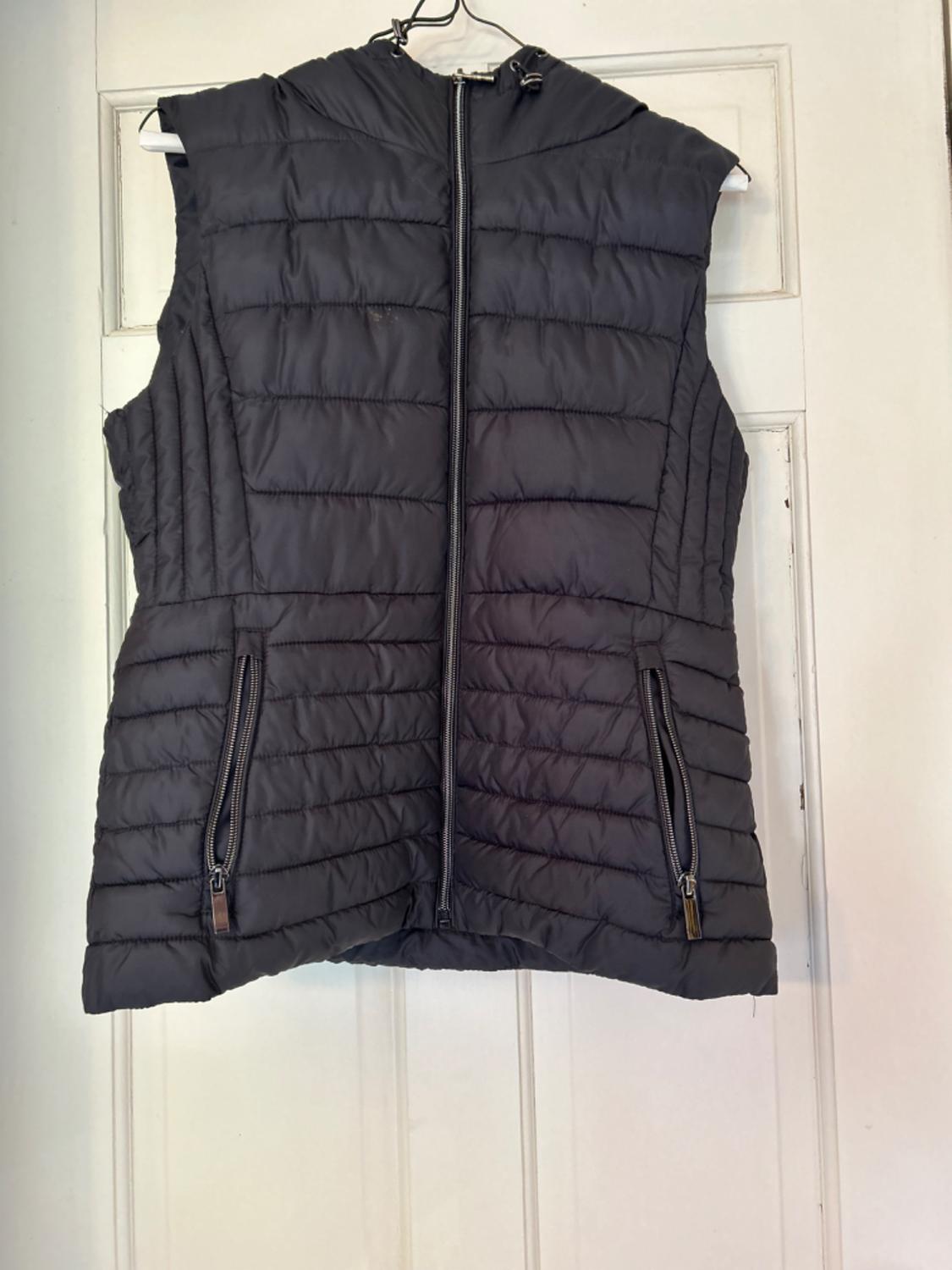 CHALECO ACOLCHADO DUPONT™ SORONA® WATER REPELLENT - Image 3