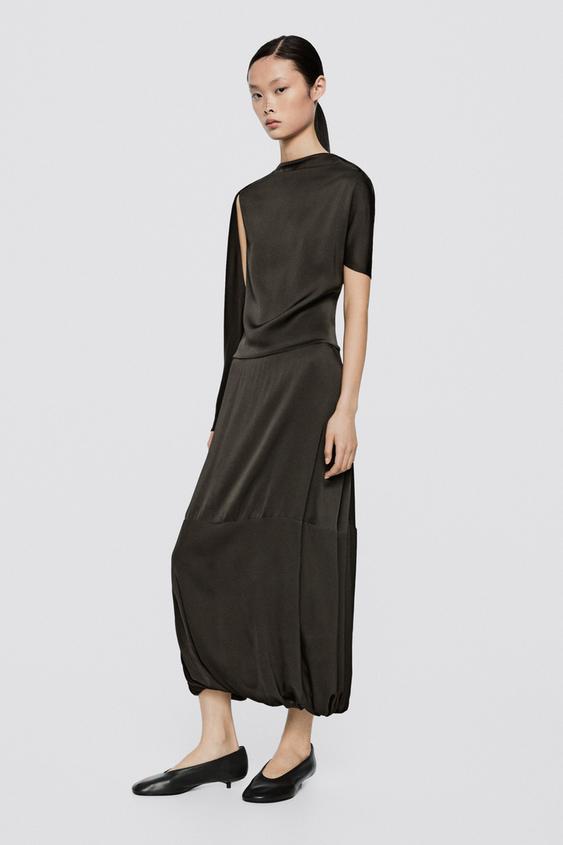 Vestido midi mangas asimétricas - LIMITED EDITION - Gris antracita de Zara - Imagen 0