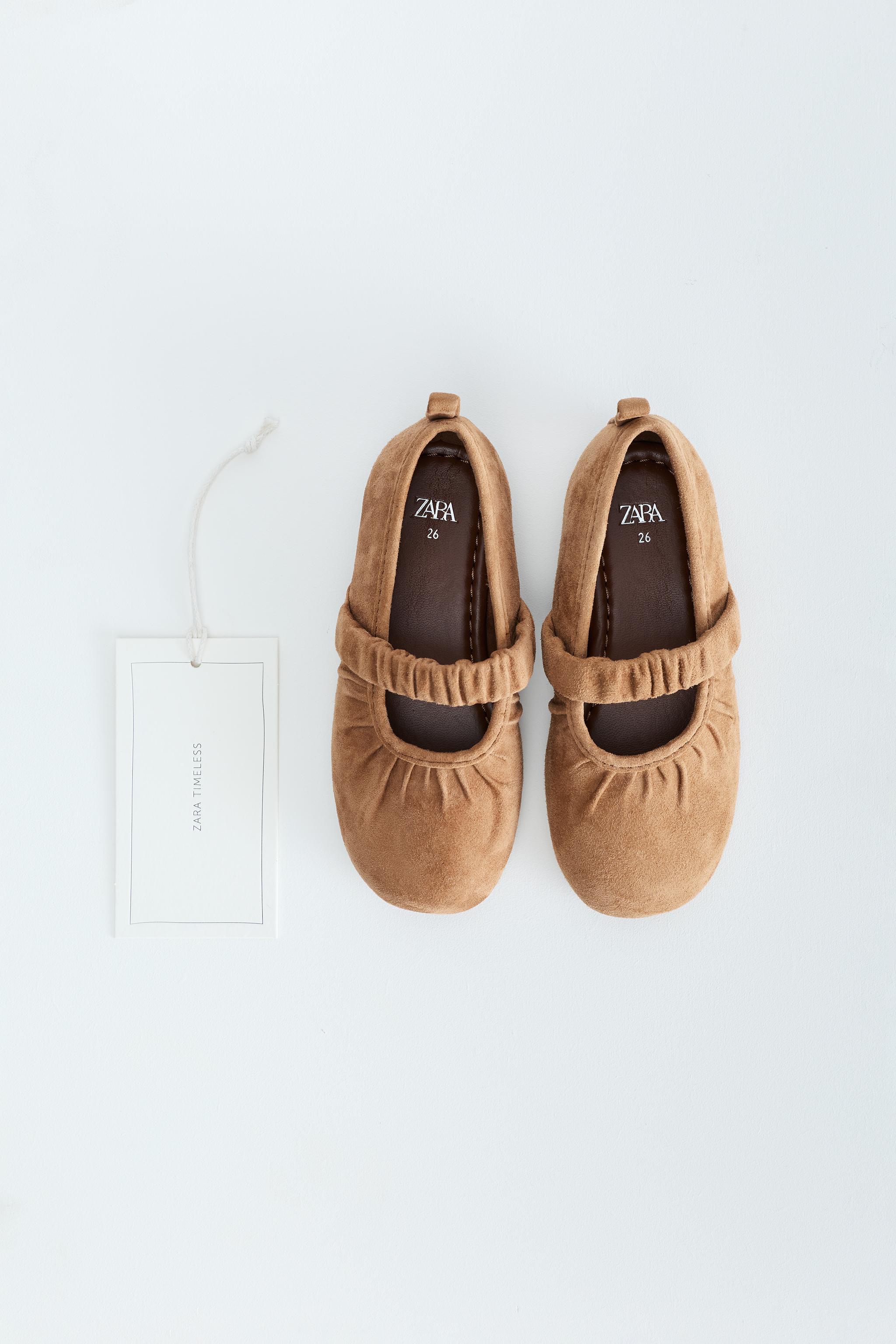 LEATHER RUCHED BALLET FLATS